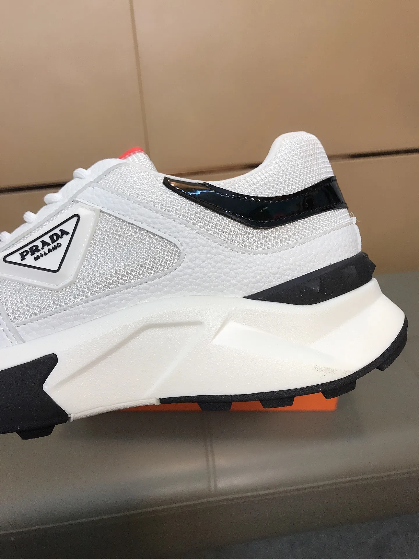 Ex-factory price 442 💎💎🆕Prada's latest casual and fashionable men's shoes👟hot style💥simple and elegant style, exclusive for trendy men. Unique latest brand elements👑, fashionable and generous, imported cowhide stitching and breathable fabrics, comfortable lining + sheepskin feet, super comfortable and wear-resistant outsole, classic model taken in kind, size: 38-44